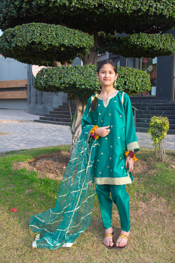 Nur Dress